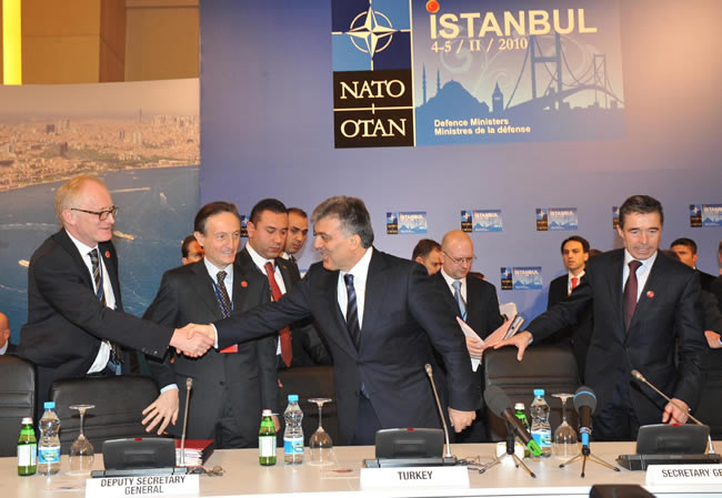NATO ZİRVESİ